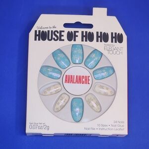 Avalanche Holiday Nail Set - Blue and White